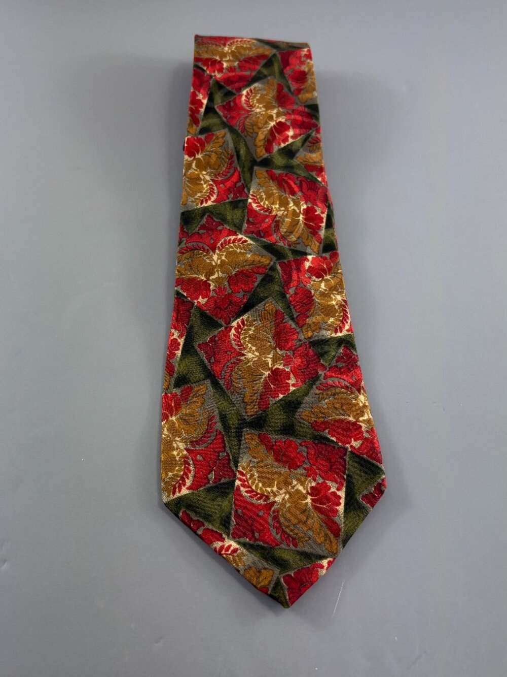 Vintage P. Keller Orange / Green Autumn Floral Men's Tie 4" x 60"